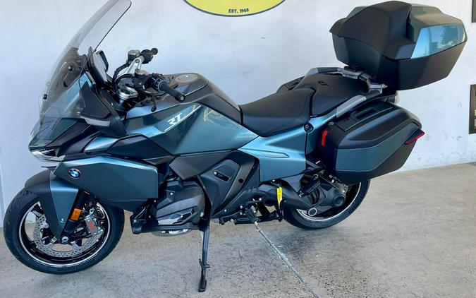 2026 BMW R1300RT