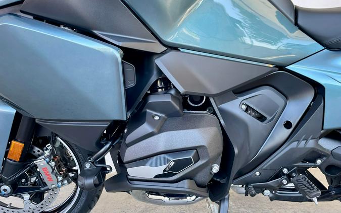 2026 BMW R1300RT