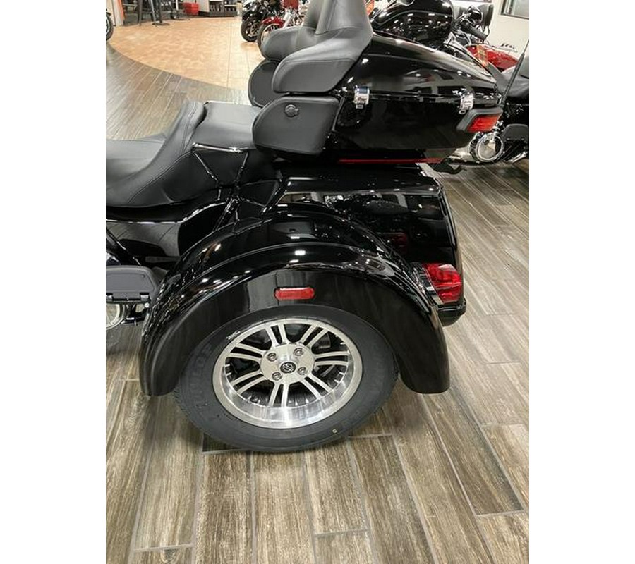 2024 Harley-Davidson® FLHTCUTG - Tri Glide® Ultra