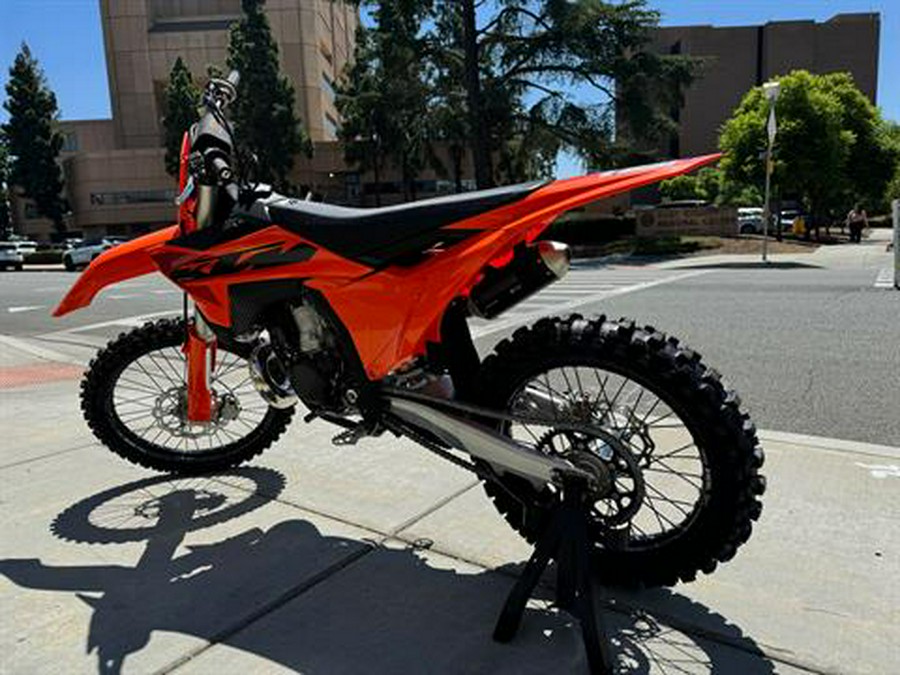 2025 KTM 250 SX