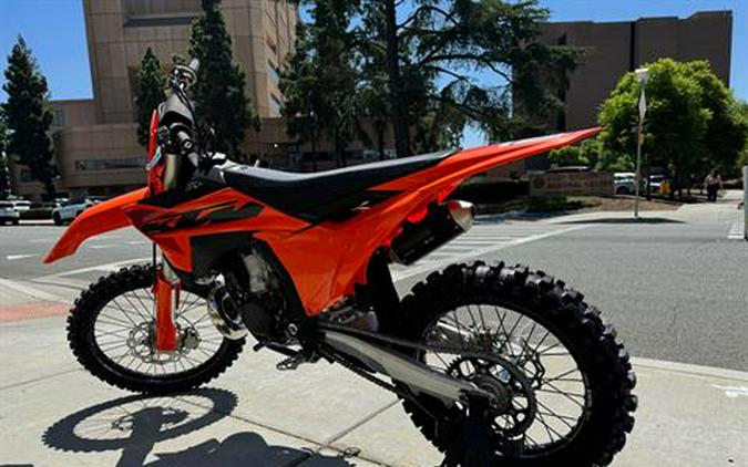 2025 KTM 250 SX