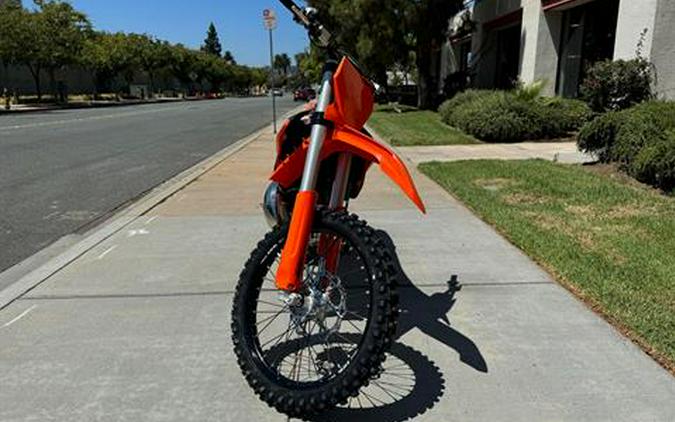 2025 KTM 250 SX