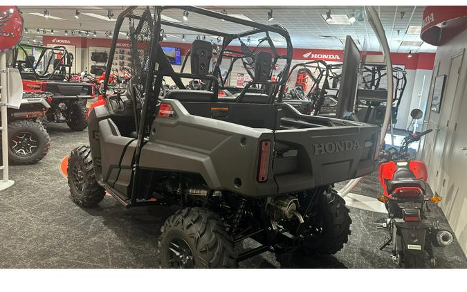 2025 Honda Pioneer 700 Deluxe