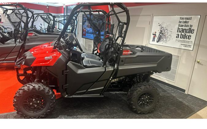 2025 Honda Pioneer 700 Deluxe