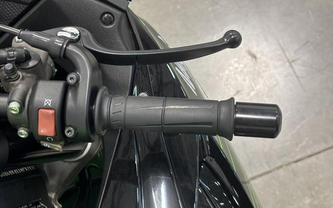 2023 Kawasaki Ninja® ZX™-6R ABS KRT Edition