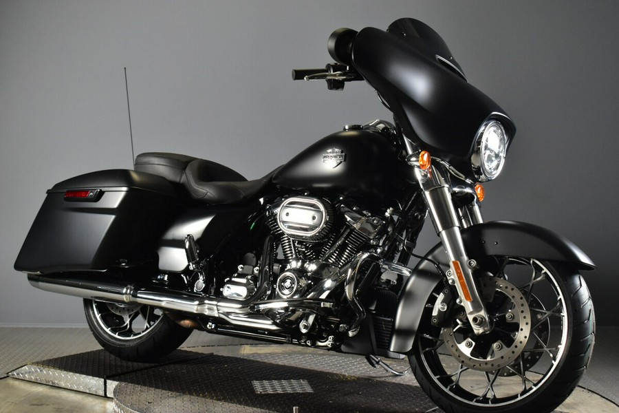 2022 Harley-Davidson Street Glide Special