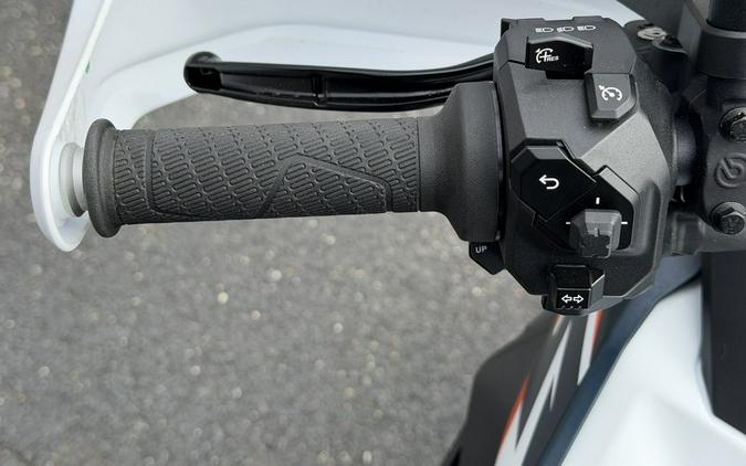2026 KTM 1390 Super Adventure R