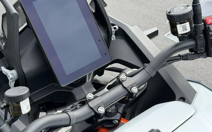 2026 KTM 1390 Super Adventure R