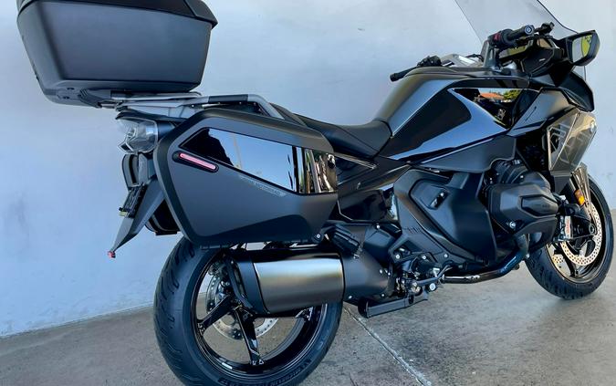 2026 BMW R1300RT