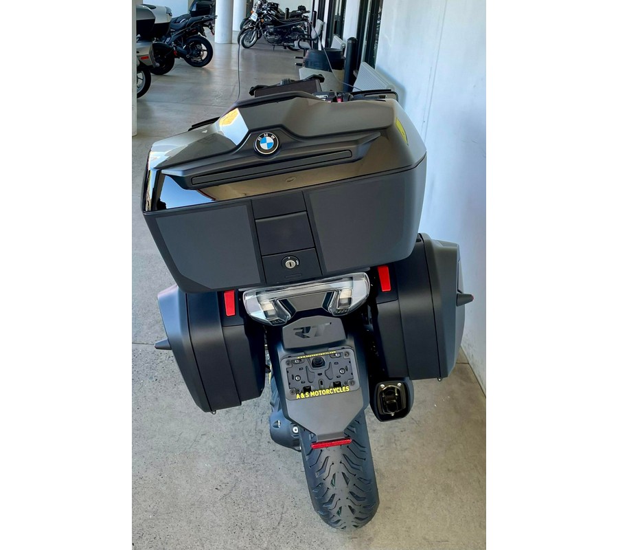2026 BMW R1300RT