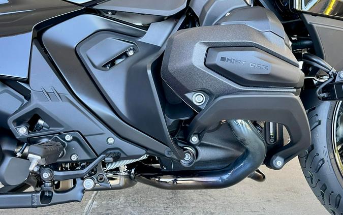 2026 BMW R1300RT