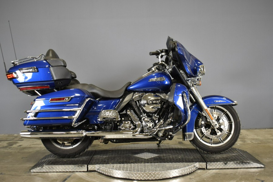 2016 Harley-Davidson Electra Glide Ultra Classic FLHTCU