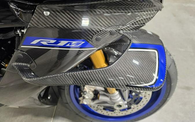 2026 Yamaha YZF R1M