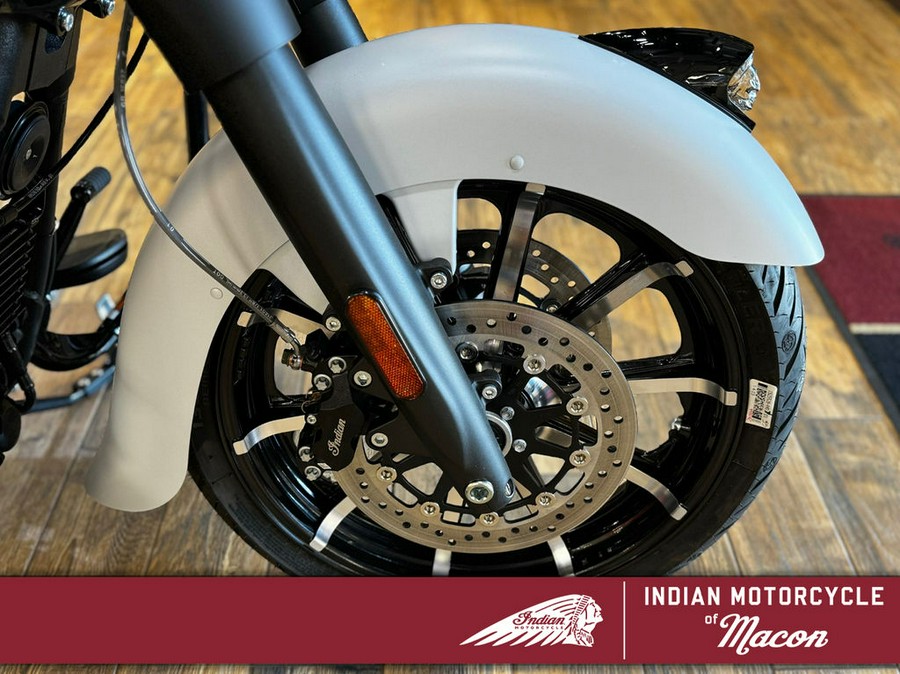 2024 Indian Motorcycle® Chieftain® Dark Horse®