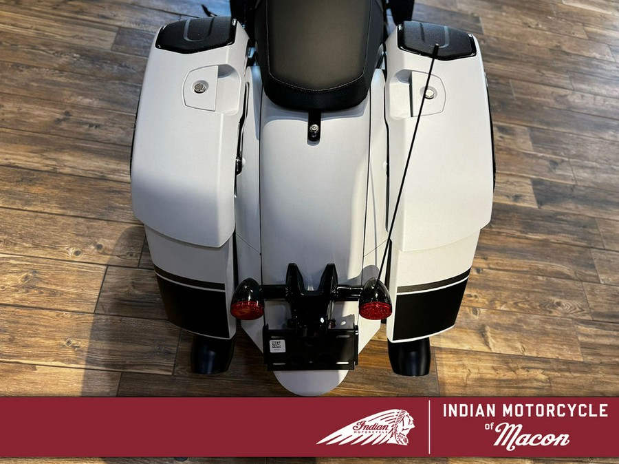 2024 Indian Motorcycle® Chieftain® Dark Horse®