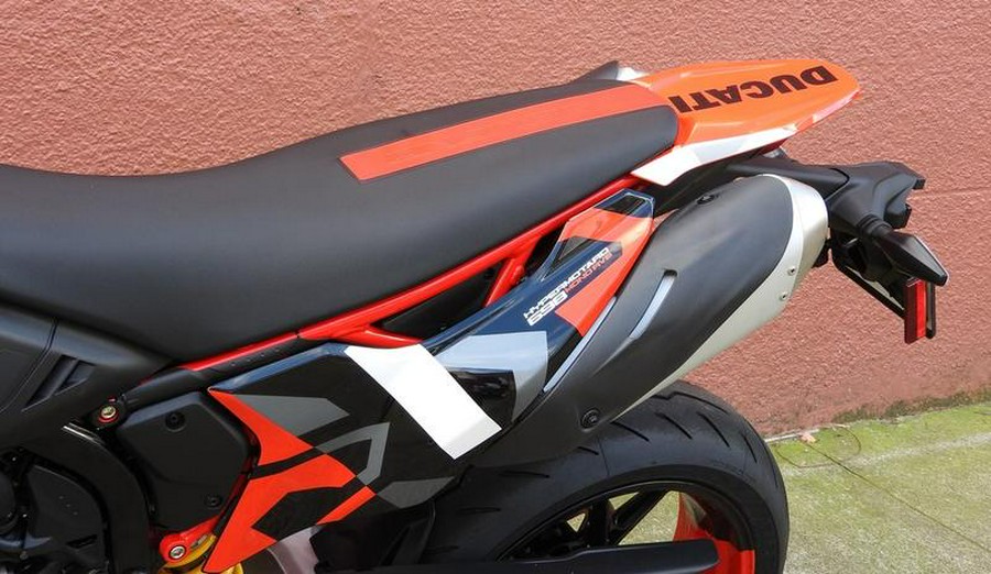 2025 Ducati Hypermotard 698 Mono RVE Graffiti