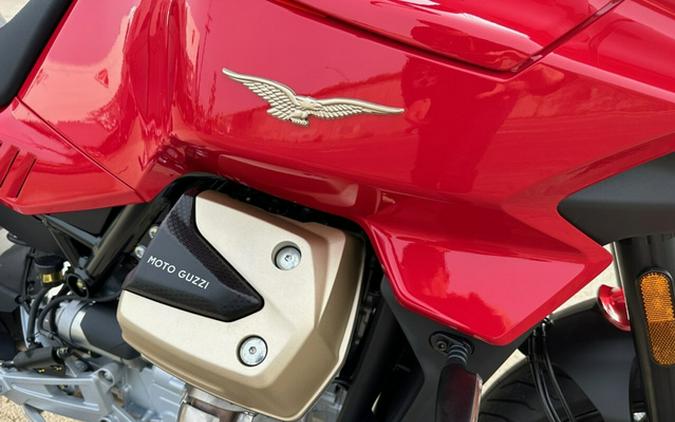 2023 Moto Guzzi V100 Mandello