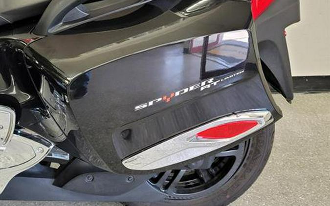 2016 Can-Am Spyder RT Limited