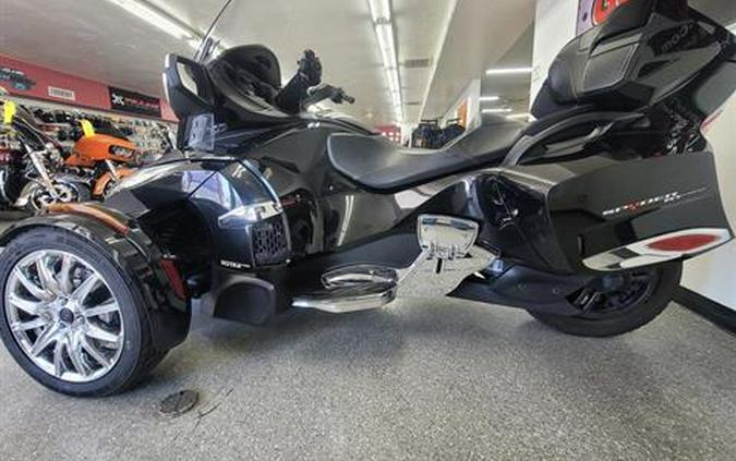 2016 Can-Am Spyder RT Limited