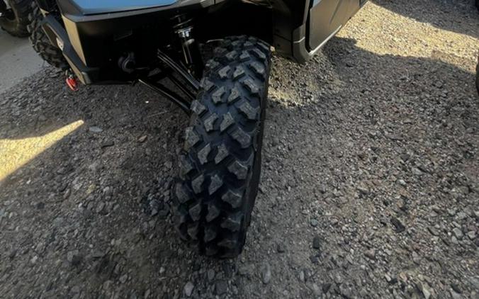 2026 Can-Am Defender MAX Limited HD11