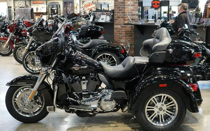 2024 Harley-Davidson® FLHTCUTG - Tri Glide® Ultra