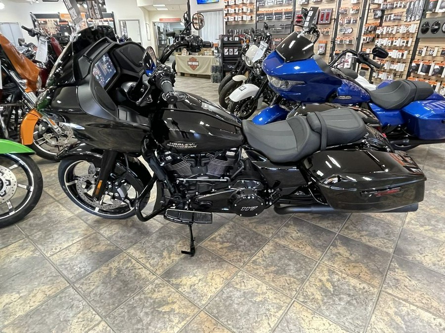 2024 Harley-Davidson® FLTRX - Road Glide®