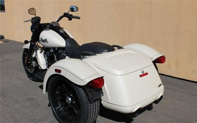 Harley-Davidson Freewheeler 2023 FLRT 84373538 WHITE SAND PRL