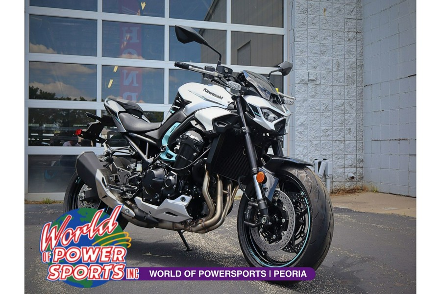 2025 Kawasaki Z900 ABS