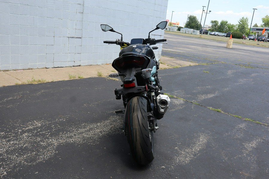 2025 Kawasaki Z900 ABS