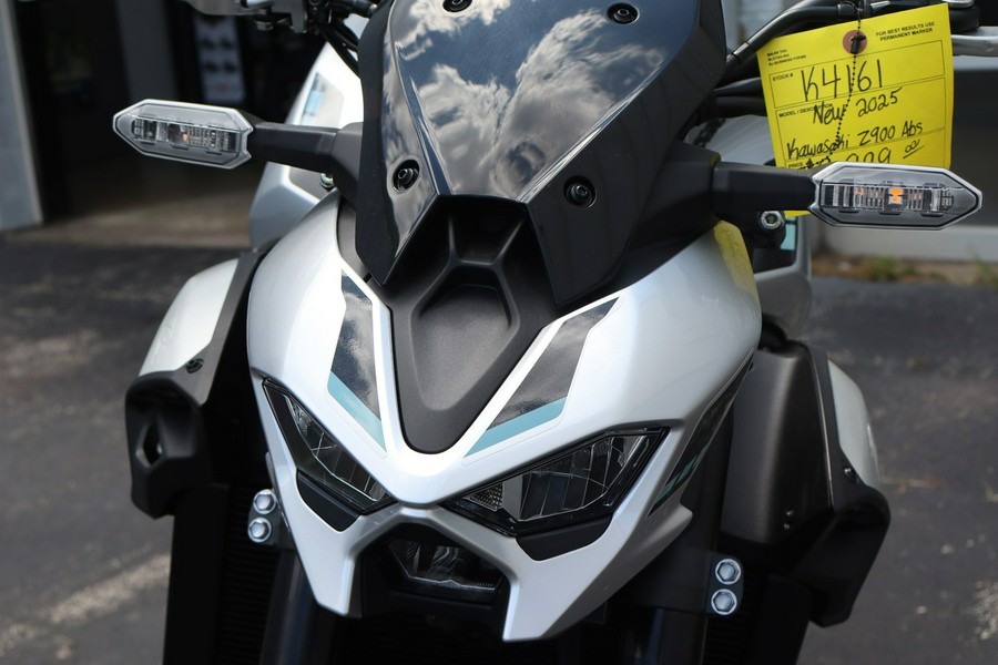 2025 Kawasaki Z900 ABS