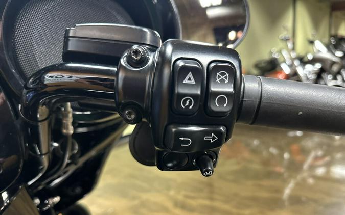 FLHXST 2022 Street Glide® ST