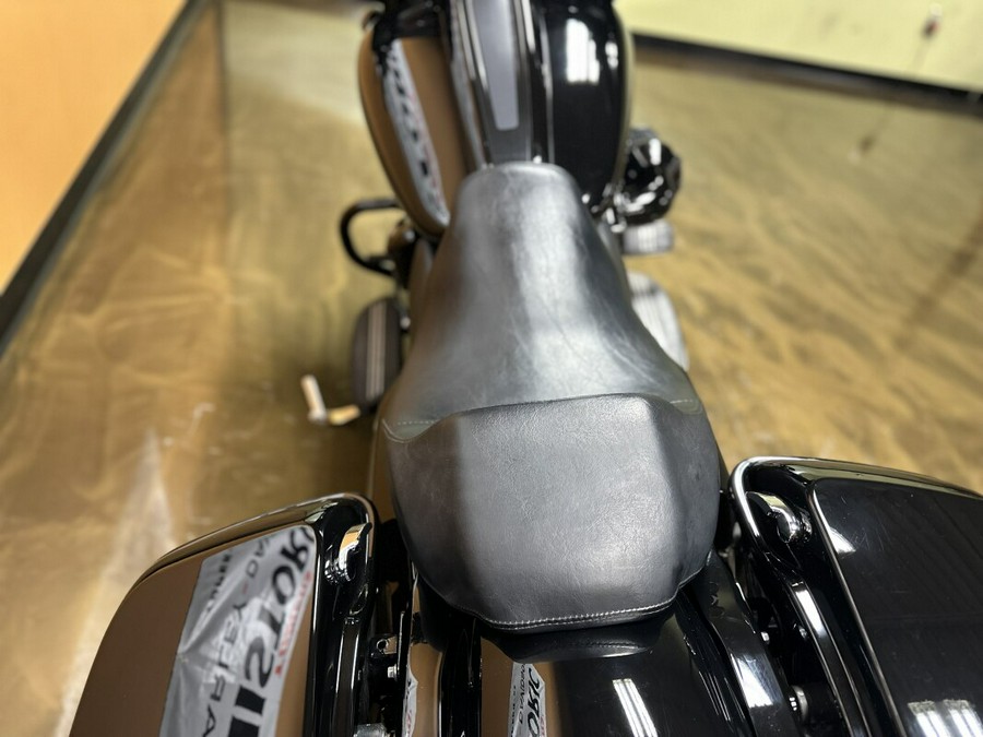 FLHXST 2022 Street Glide® ST