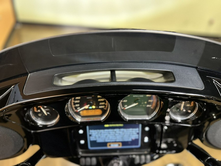 FLHXST 2022 Street Glide® ST