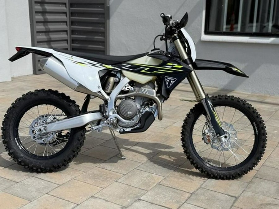 2026 Triumph TF 250-E Jet BlackPure White