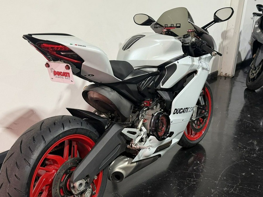 2017 Ducati Panigale 959 Arctic White Silk