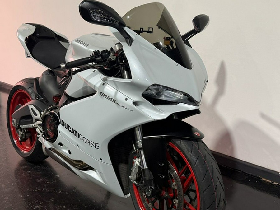 2017 Ducati Panigale 959 Arctic White Silk
