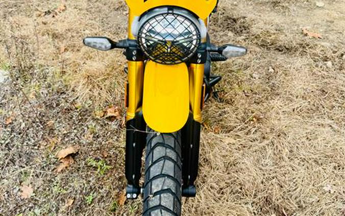 2026 Triumph Scrambler 400 XC