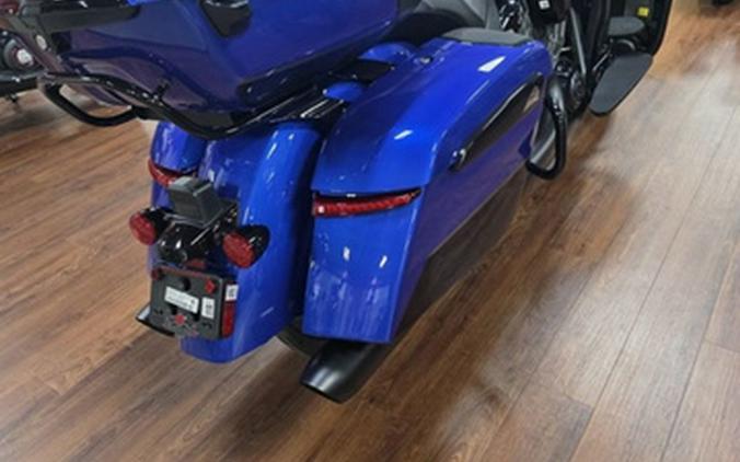 2026 Indian Pursuit Dark Horse 112 W/ Powerband Audio Deep B