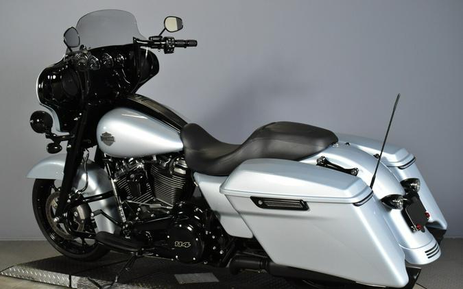 2023 Harley-Davidson Street Glide Special
