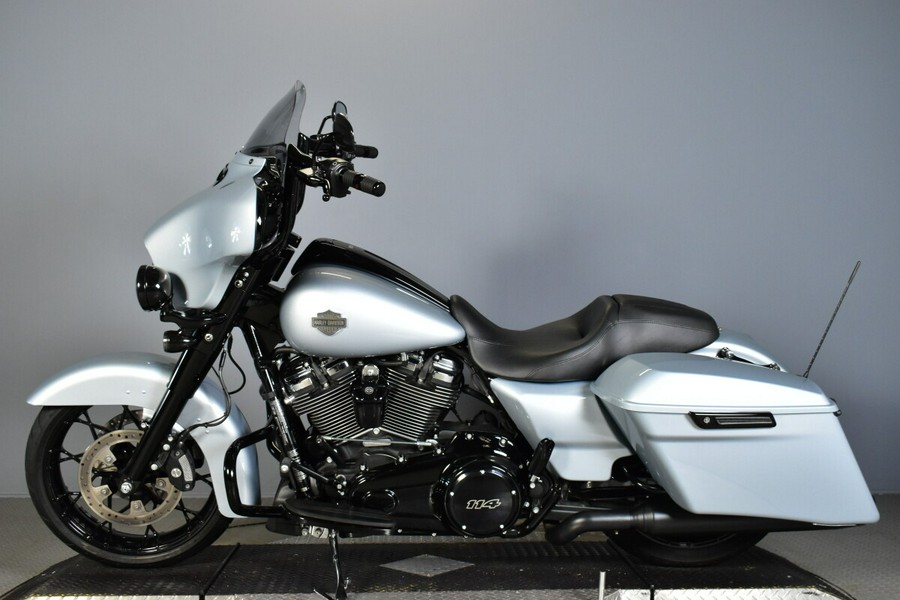 2023 Harley-Davidson Street Glide Special