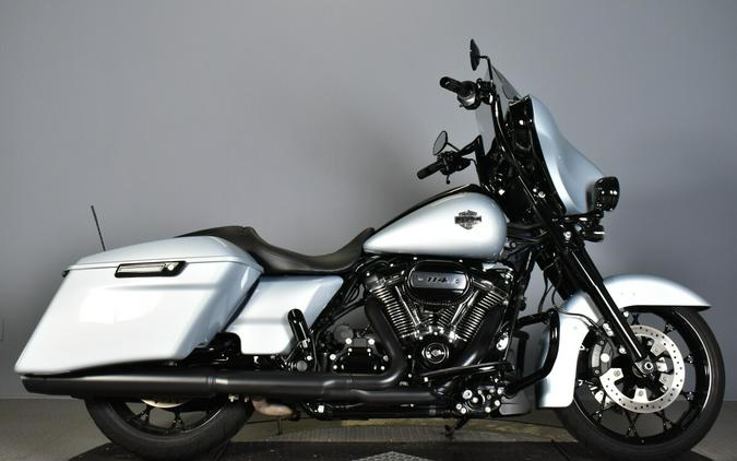 2023 Harley-Davidson Street Glide Special