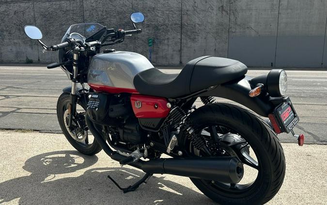 2024 Moto Guzzi V7 Stone Corsa