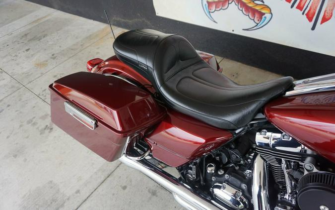 2009 Harley-Davidson Street Glide® Red Hot Sunglo