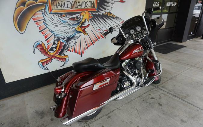 2009 Harley-Davidson Street Glide® Red Hot Sunglo