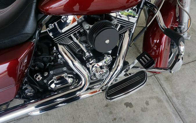 2009 Harley-Davidson Street Glide® Red Hot Sunglo