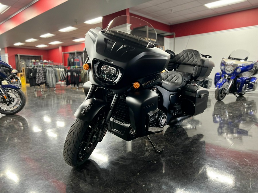 2025 Indian Motorcycle Roadmaster® PowerPlus Dark Horse® with PowerBand Audio Package