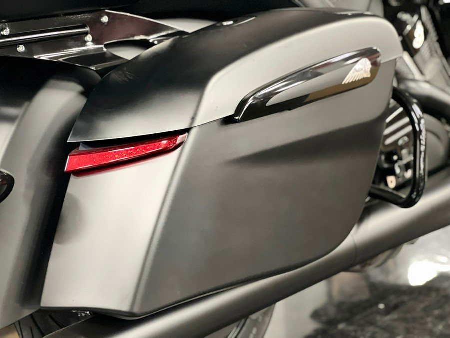 2025 Indian Motorcycle Roadmaster® PowerPlus Dark Horse® with PowerBand Audio Package