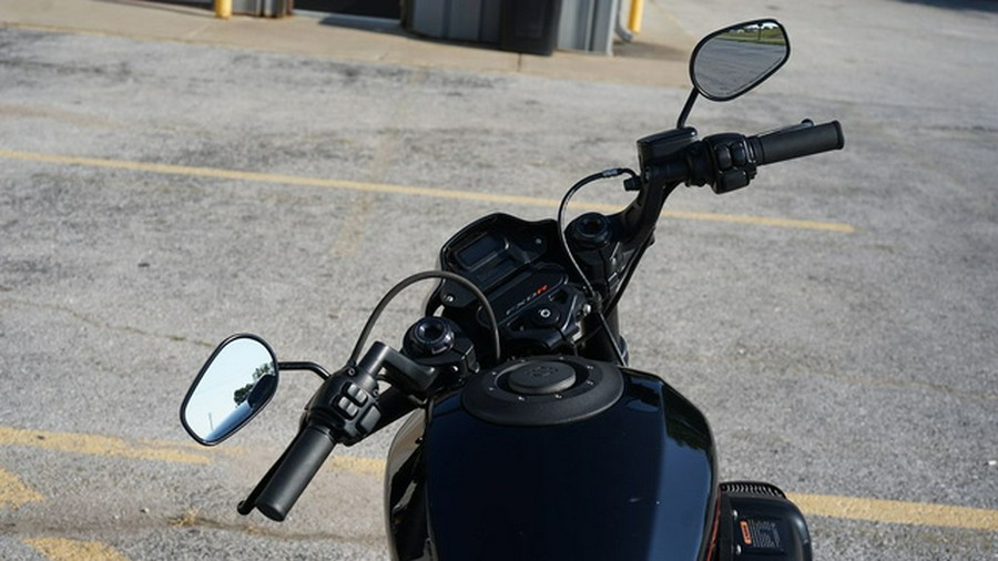 2019 Harley-Davidson FXDRS - FXDR 114