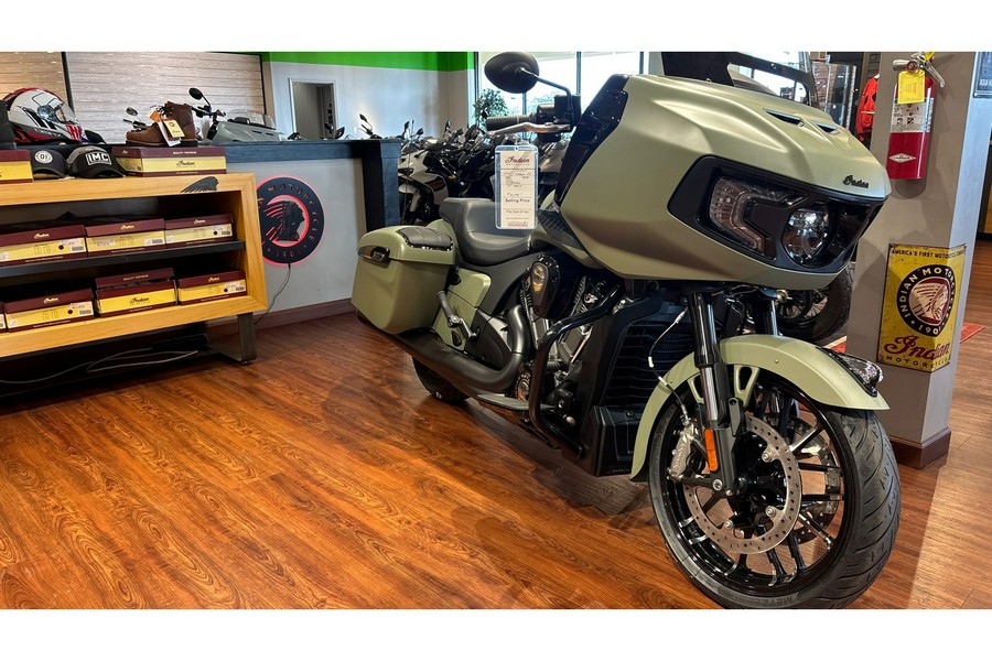 2025 CHALLENGER DARK HORSE, 49ST Dark Horse?? - Indian Motorcycle