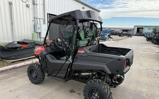 2026 Honda® Pioneer 700